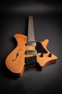 Strandberg Sälen Jazz NX 6 Black